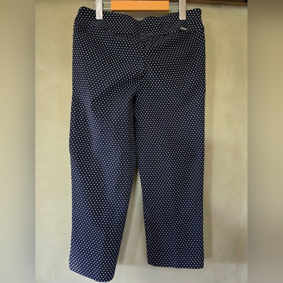 S.C.&Co. | Black Polka Dot Capris, Size 12 - Picture 2 of 9